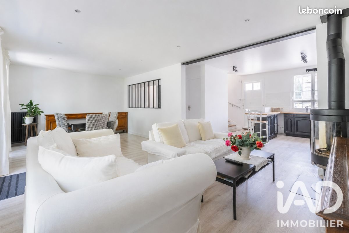 Maison 6 pièces 122 m² · à Longjumeau · 122 m² · 385 000 €