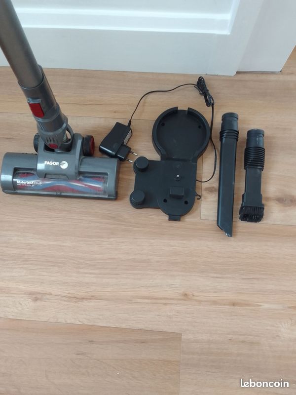 Aspirateur balai sans fil (image 3)