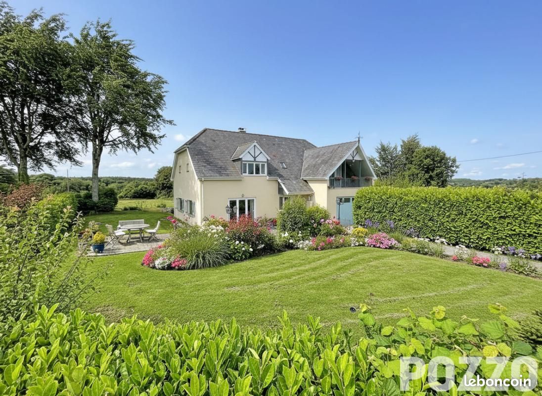 Maison 6 pièces 180 m² · à Noues de Sienne · 180 m² · 275 600 €