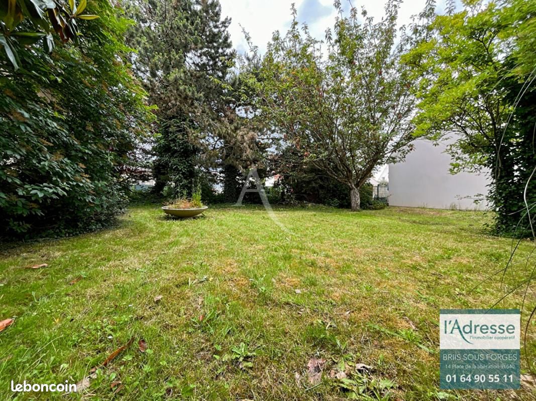 Terrain 366 m² · à Gometz-la-Ville · 179 500 €
