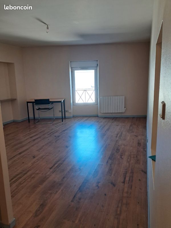 Appartement 1 pièce 33 m² · à Cholet · 33 m² · 423 €