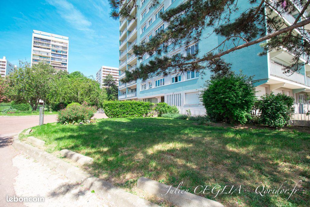 Appartement 3 pièces 56 m² · à Thiais · 56 m² · 169 000 €