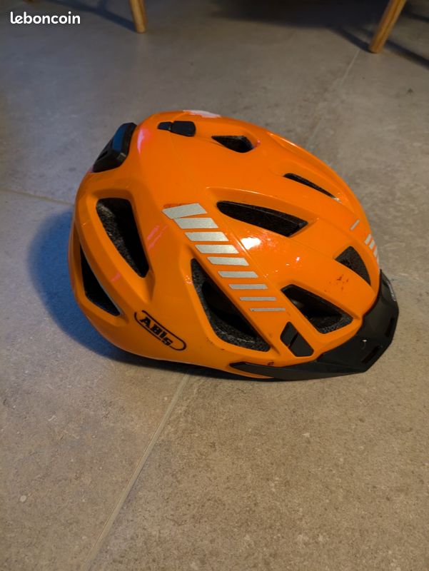 Casque de vélo pour enfant (image 1)