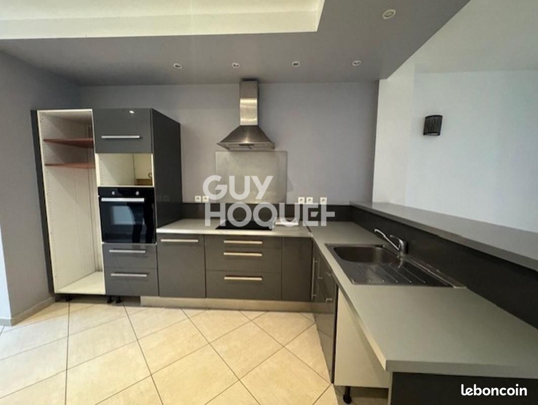 Maison 4 pièces 100 m² · à Sézanne · 100 m² · 113 000 €
