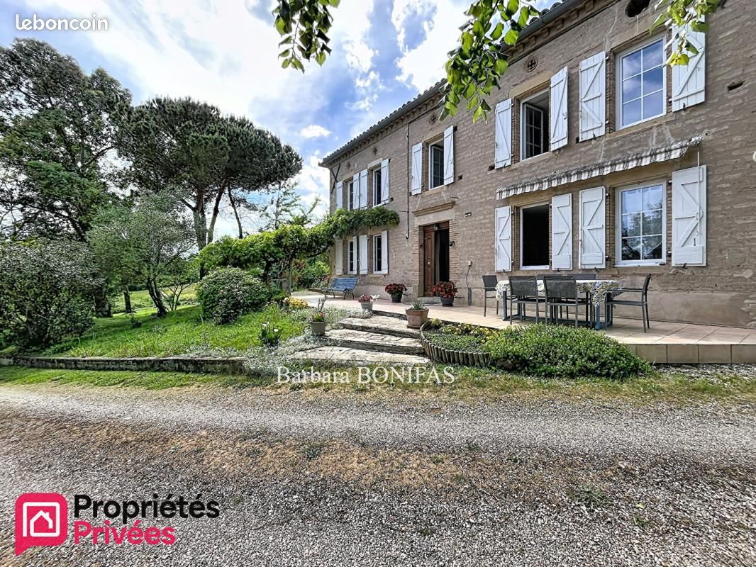 Maison 8 pièces 227 m² · à Rabastens · 227 m² · 459 000 €