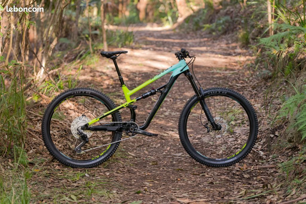 VTT POLYGON SISKIU T7 29