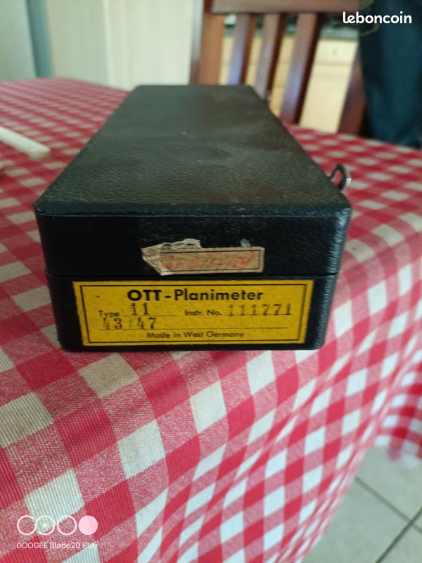 Planimeter (image 1)