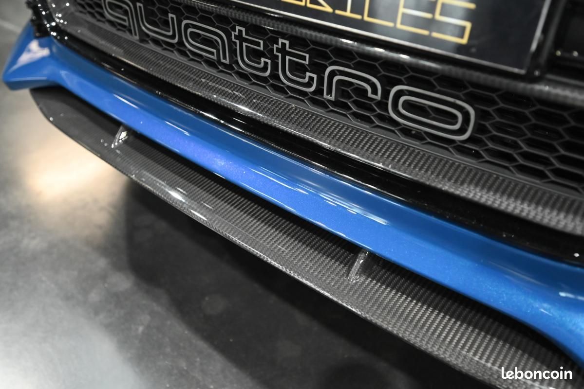 Audi RS6 Avant Performance V8 4.0 TFSI 605 Quattro Tiptronic 8 (image 30)