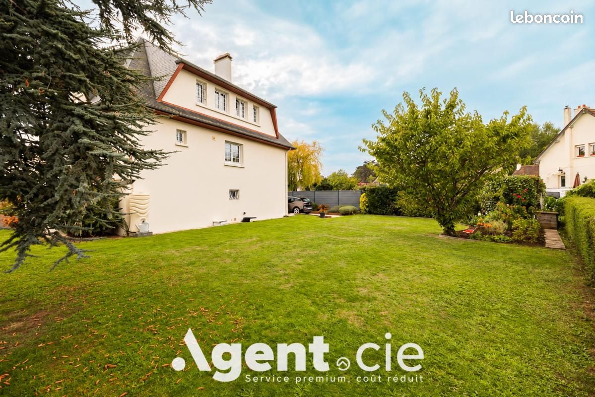 Maison 7 pièces 139 m² · à Merville-Franceville-Plage · 139 m² · 470 000 €