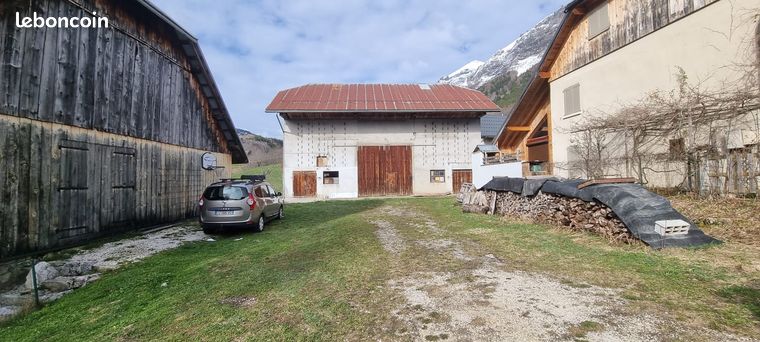Grange à rénover - Fort potentiel - Doucy en Bauges