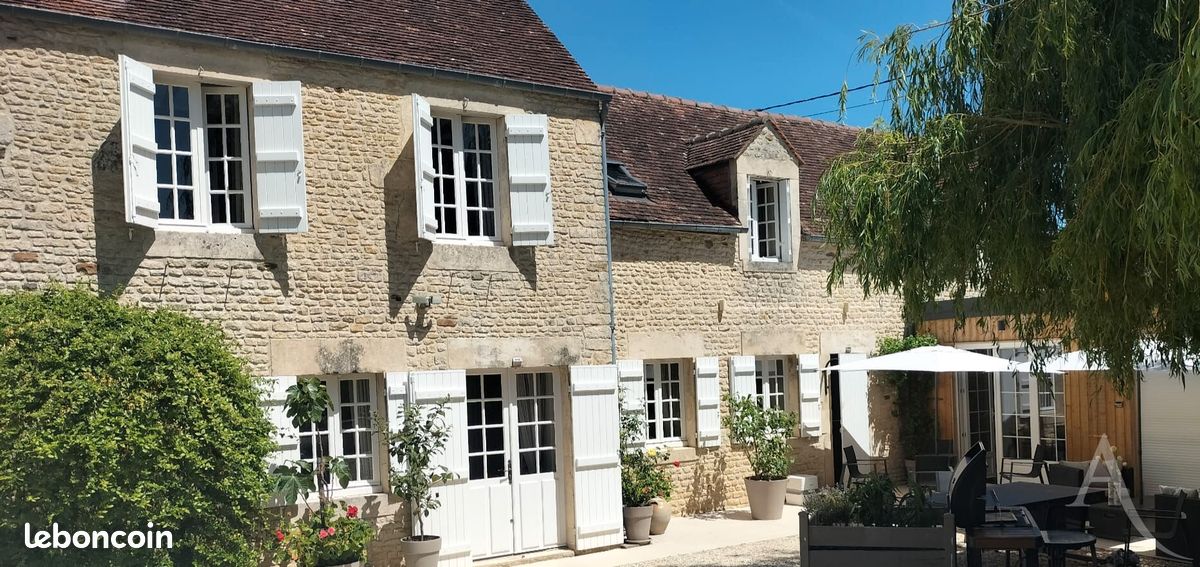 Maison 7 pièces 155 m² · à Falaise · 155 m² · 299 900 €
