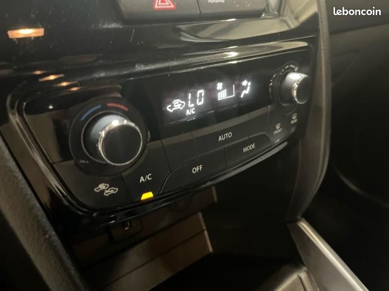 Suzuki Vitara 1.0 Boosterjet 111ch Privilège Allgrip (image 27)
