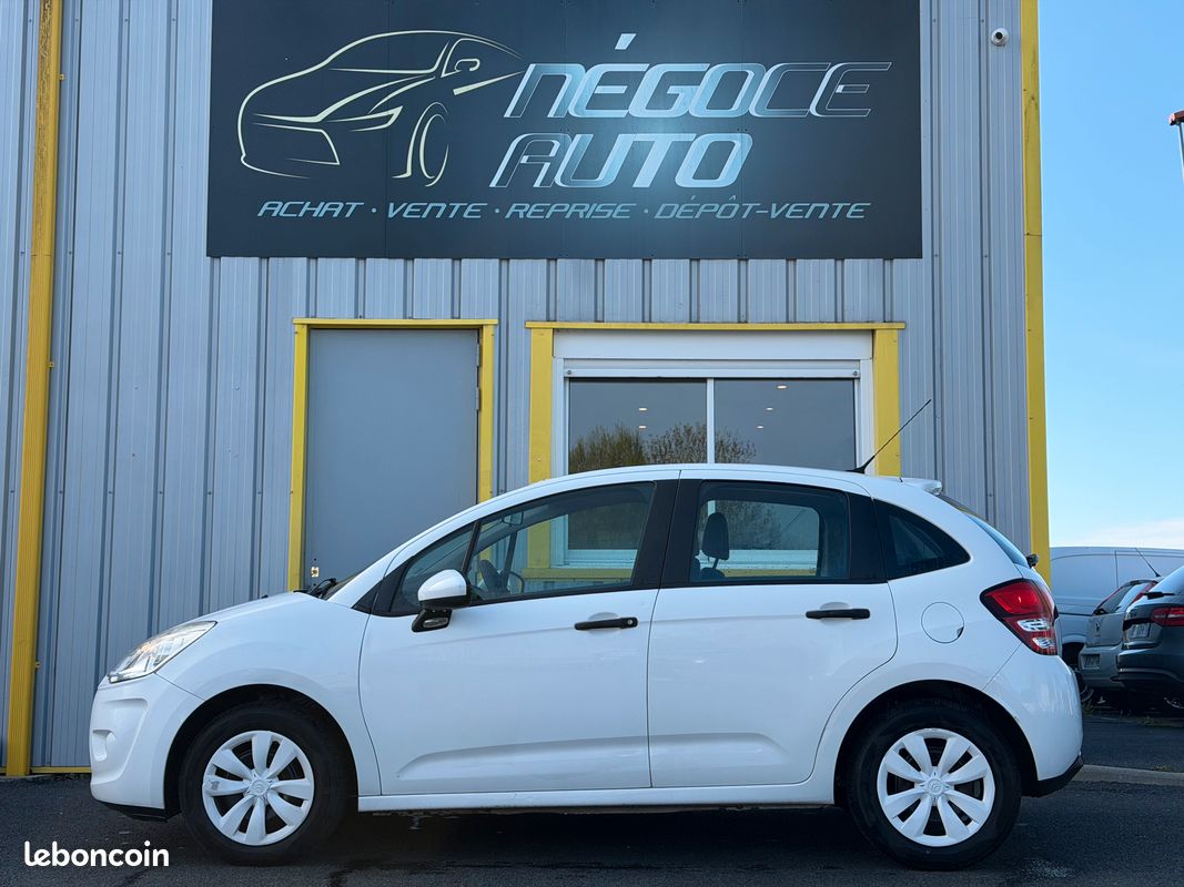 CITROËN C3 1.4 HDi 70 ch AIRDREAM / DIRECTION ASSISTEE / VITRES ELECTRIQUES / 5.790 EUR (image 2)