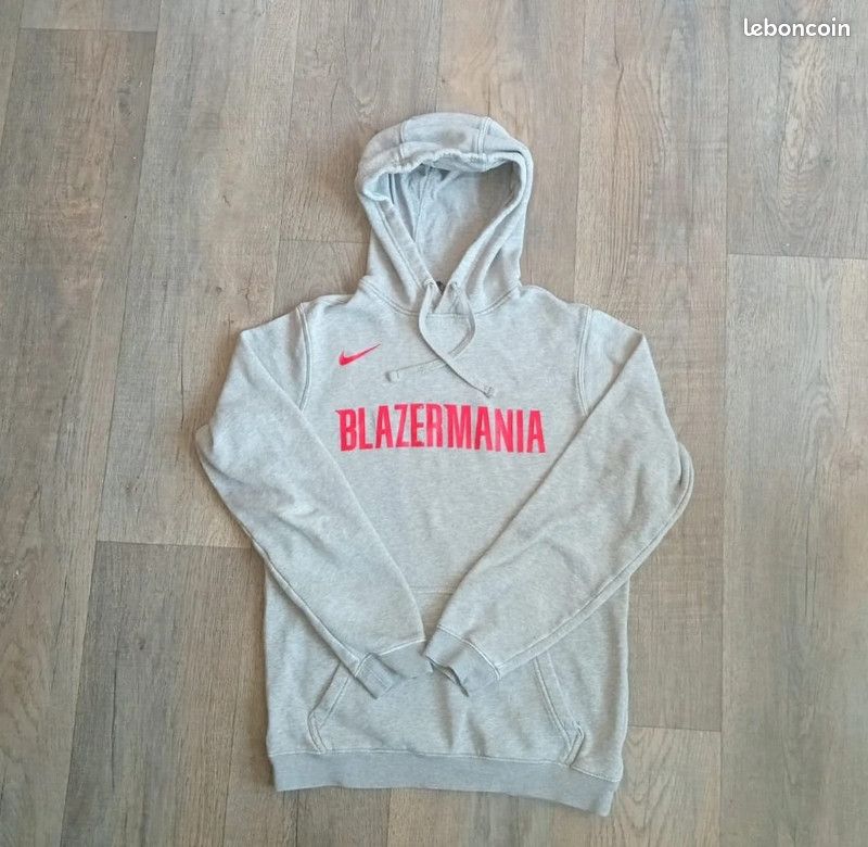 Pull Nike Gris Blazermania - S (image 1)