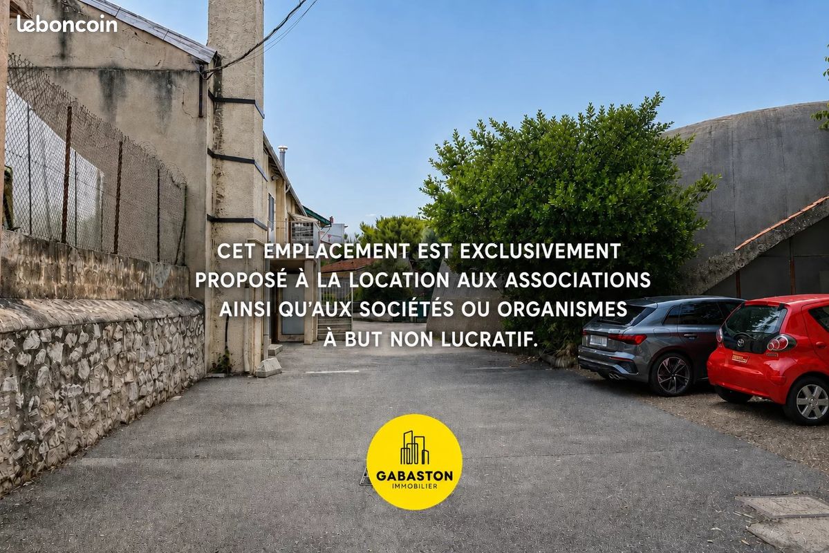 Appartement 10 pièces 1330 m² · à Marseille · 1 330 m² · 10 200 €/mois