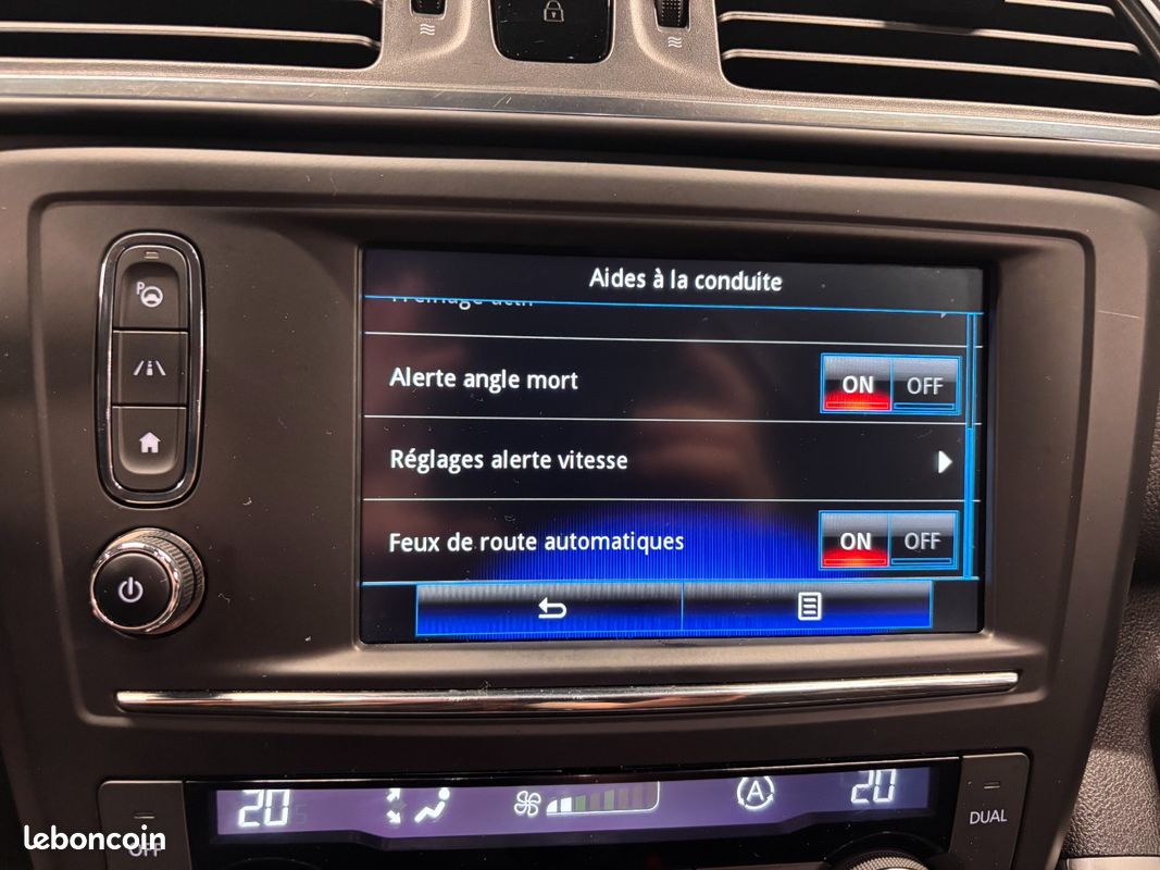 RENAULT KADJAR TCe 130 Energy Intens (image 28)