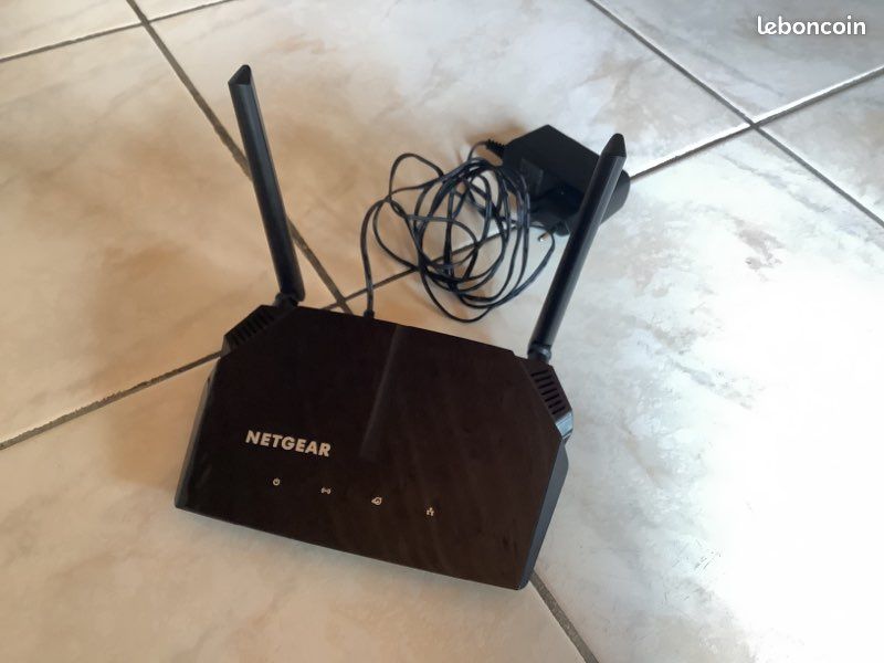 Routeur wifi Netgear (image 1)