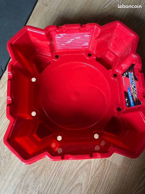 Toupie beyblade (image 3)