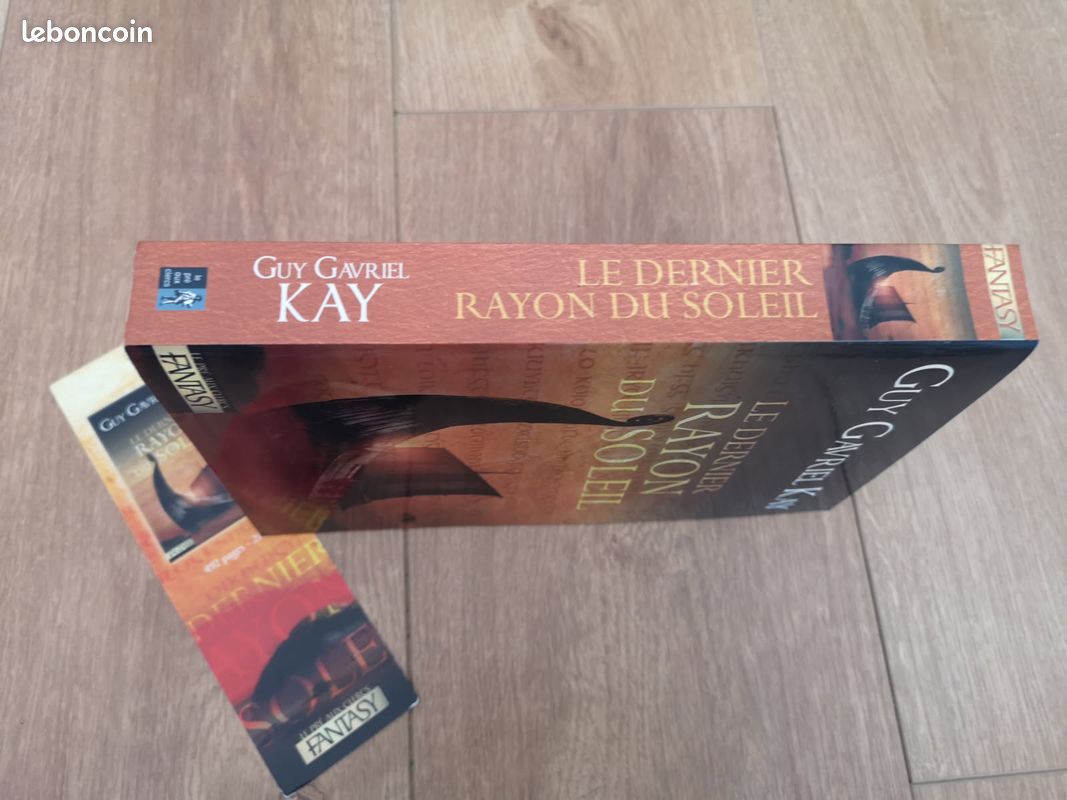 Le Dernier Rayon du soleil Guy Gavriel Kay, Le Pré aux Clercs, 2006 (image 3)