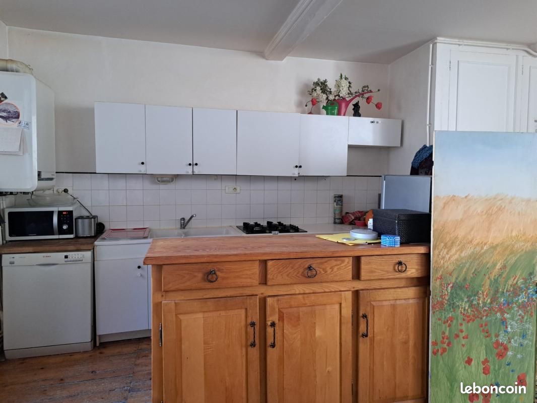 Appartement 4 pièces 86 m² · à Riom · 86 m² · 620 €