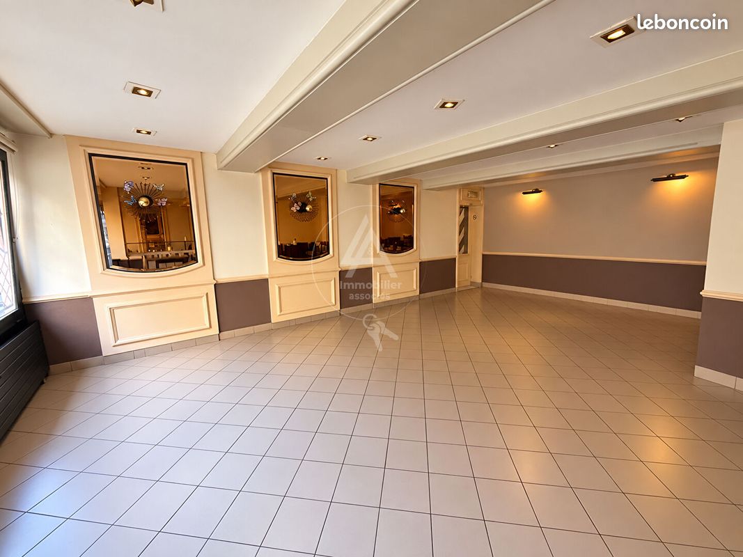 Immeuble 8 pièces 230 m² · à Pont-Audemer · 230 m² · 210 000 €