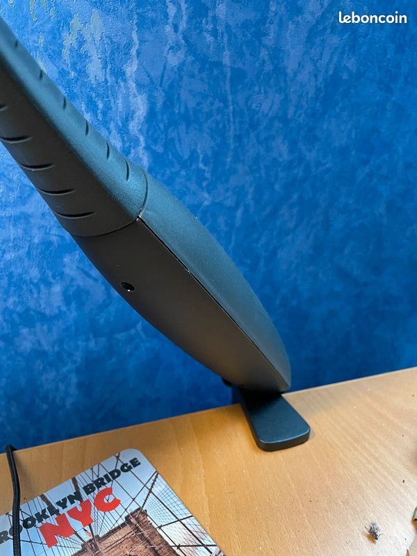 Lampe De Bureau Articulée Manade Isos – Design Ph. Michel – Modèle Vintage IS11A – Noir
