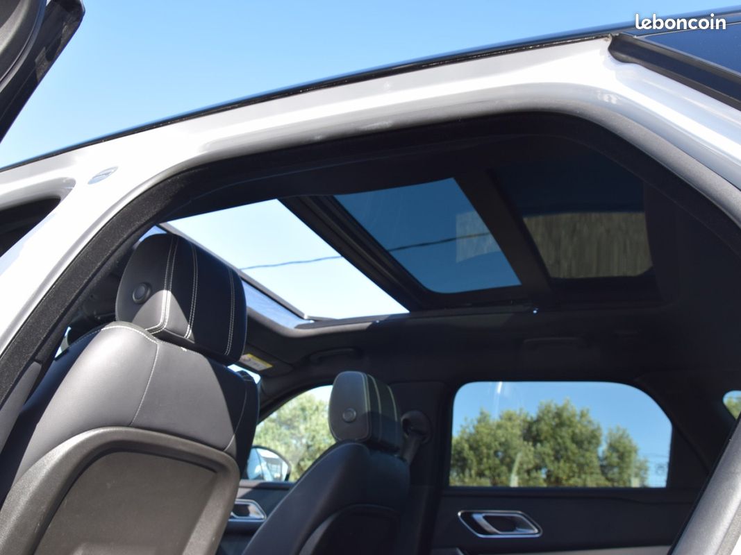 LAND ROVER RANGE ROVER VELAR P250 R-Dynamic SE - Entretien full LAND ROVER - toit ouvrant - sieges elec chauffants à mémoire - (image 22)