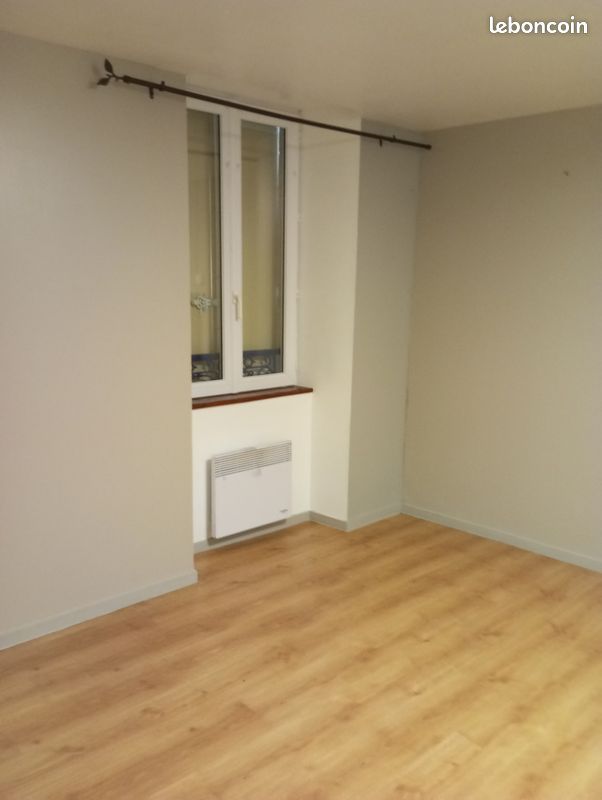 Appartement 2 pièces 33 m² · à Saint-Jean-d'Angély · 33 m² · 407 €