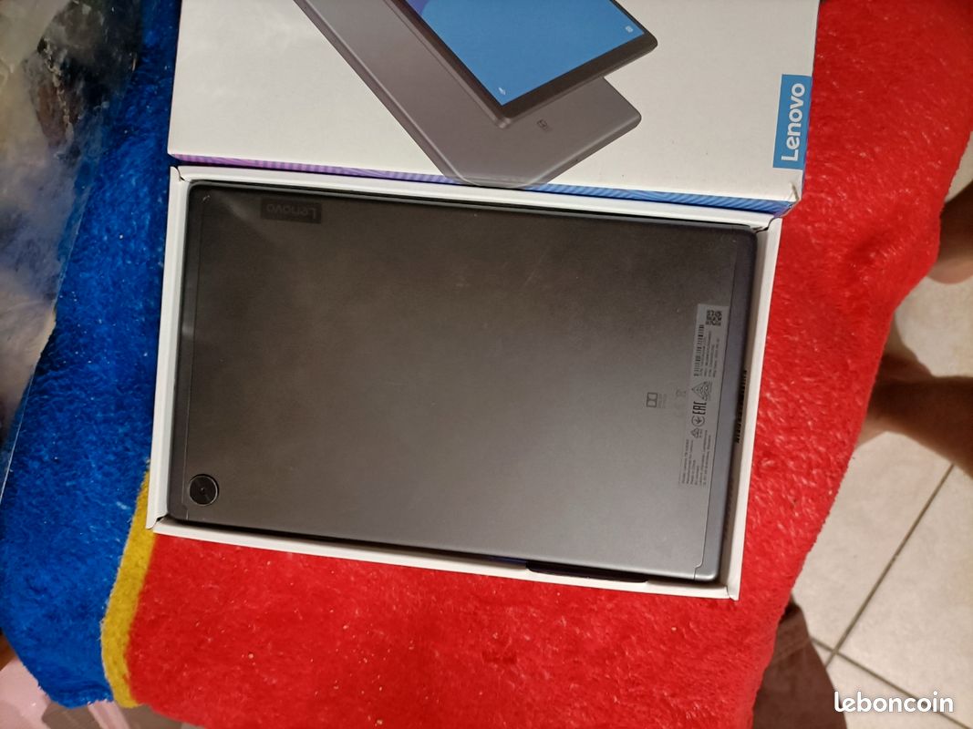 Tablette Lenovo M10 HD (image 2)