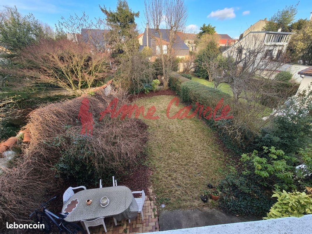 Maison 7 pièces 218 m² · à Fontenay-sous-Bois · 218 m² · 720 000 €