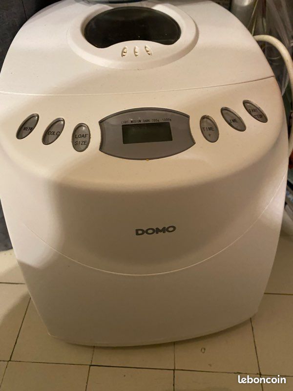Machine à pain à donner (image 1)