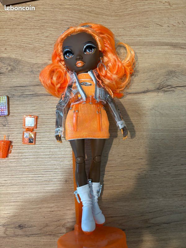 Coffret rainbow high orange (image 4)