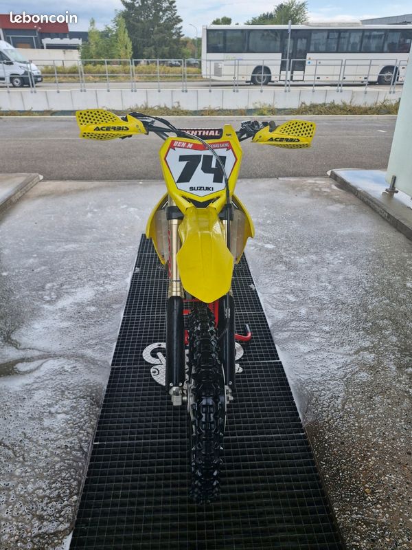 250 rmz (image 1)