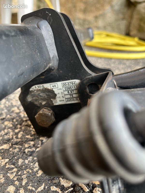 Attache remorque clio 3 break (image 3)