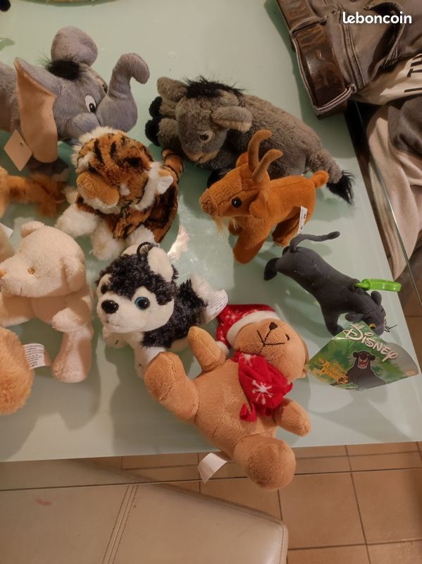 Lot 17 petites peluches (image 1)