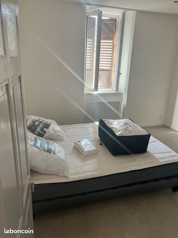 Appartement 3 pièces 50 m² · à Lachapelle-sous-Chanéac · 50 m² · 440 €/mois