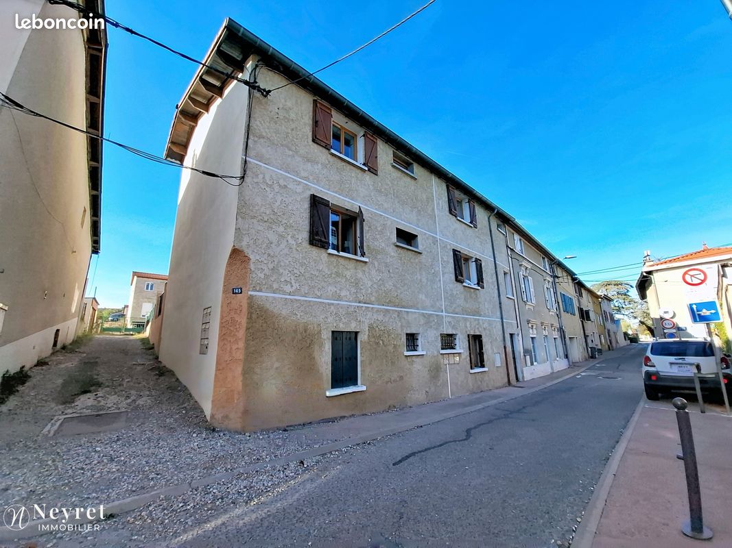 Appartement 3 pièces 62 m² · à Vernaison · 62 m² · 180 000 €