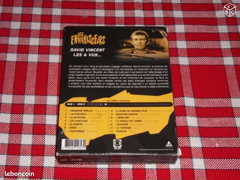 Coffret 4 dvds les envahisseurs (image 2)