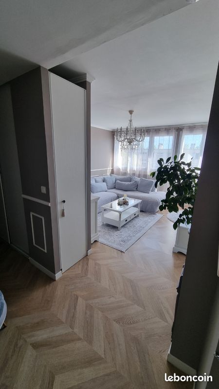 Appartement 2 pièces 48 m² · à Le Plessis-Trévise · 48 m² · 165 000 €
