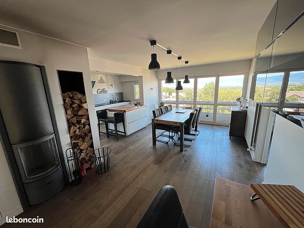 Appartement 3 pièces 84 m² · à Collonges-sous-Salève · 84 m² · 2 999 €/mois