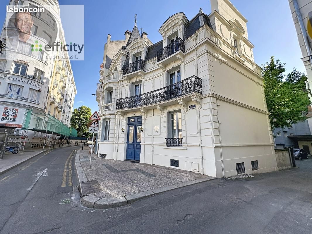 Immeuble 315 m² · à Vichy · 315 m² · 1 146 000 €