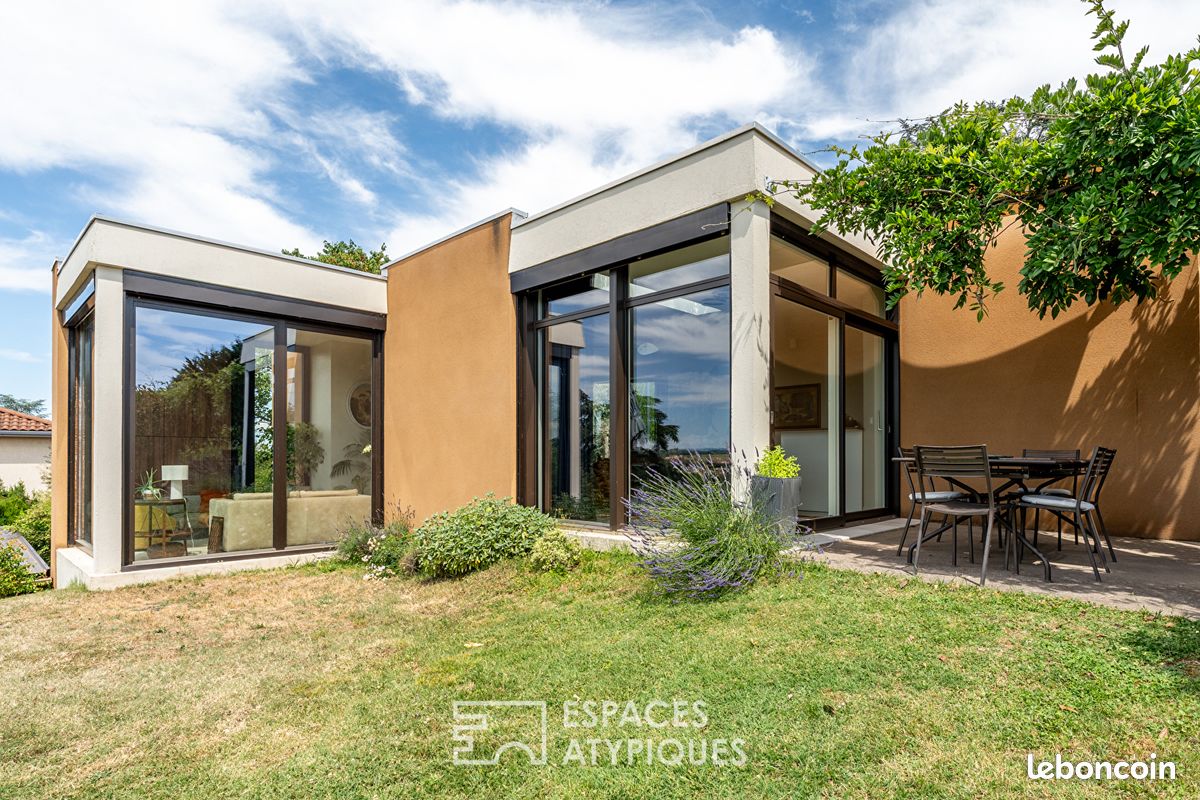 Maison 6 pièces 151 m² · à Éveux · 151 m² · 682 500 €