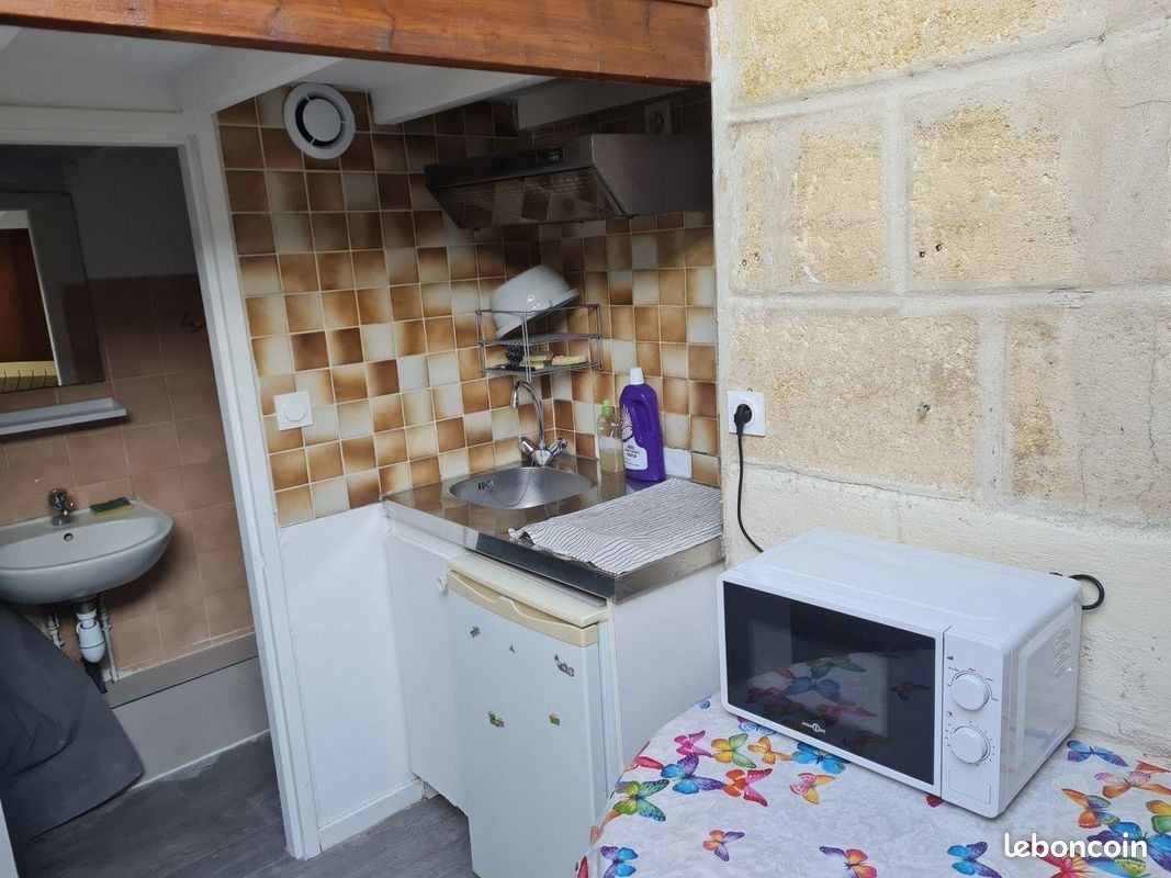Appartement 1 pièce 14 m² · à Bordeaux · 14 m² · 550 €/mois