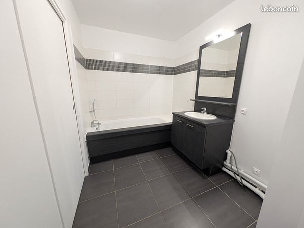 Appartement a louer puteaux - 2 pièce(s) - 42 m2 - Surfyn