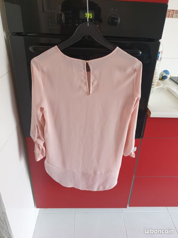 Haut taille 34 très bon état 3e (image 2)