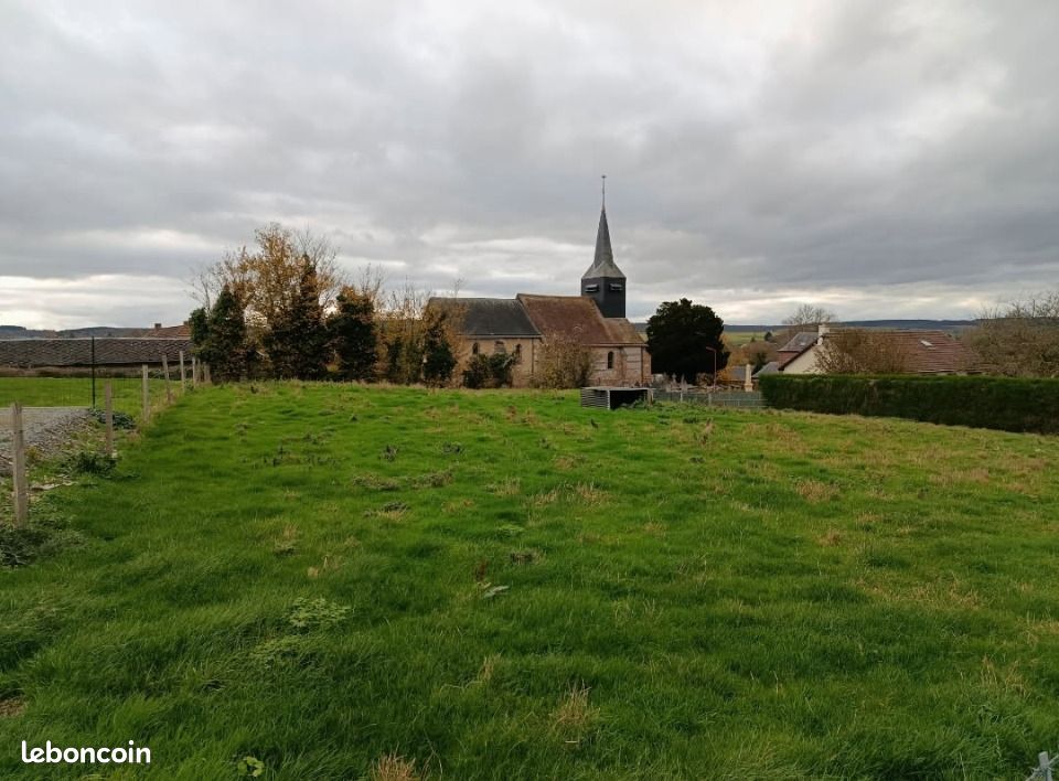 Terrain 1238 m² · à Fesques · 45 000 €