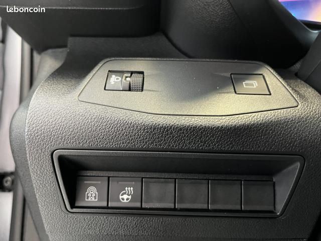 Citroën Berlingo Taille M BlueHDi 130 S&S EAT8 Max (image 19)