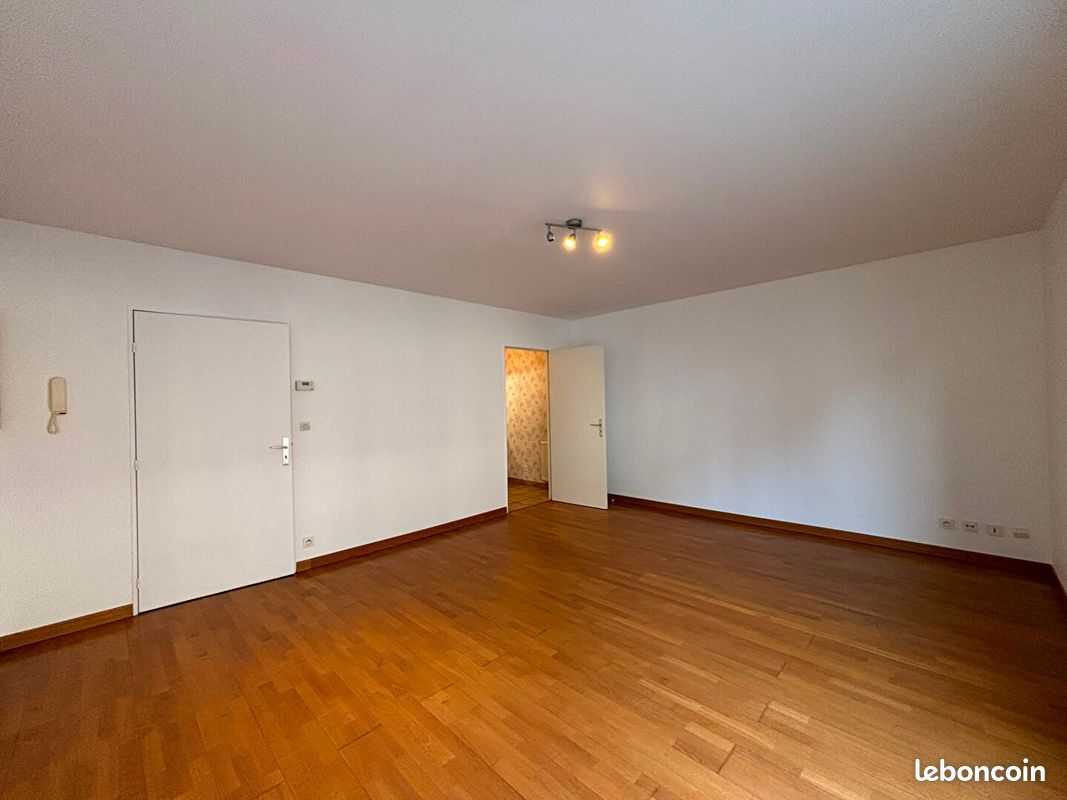 Appartement 1 pièce 33 m² · à Sens · 33 m² · 470 €/mois