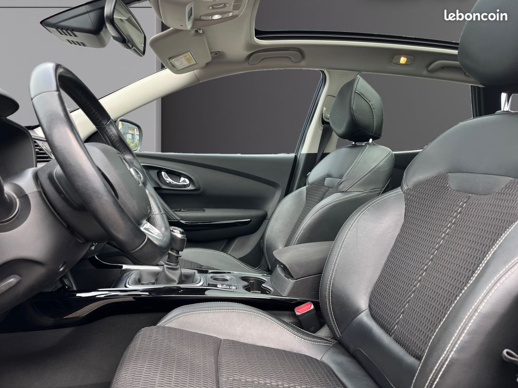 RENAULT KADJAR 1.2 TCE GRAPHITE 130Ch Garantie 12 mois (image 9)