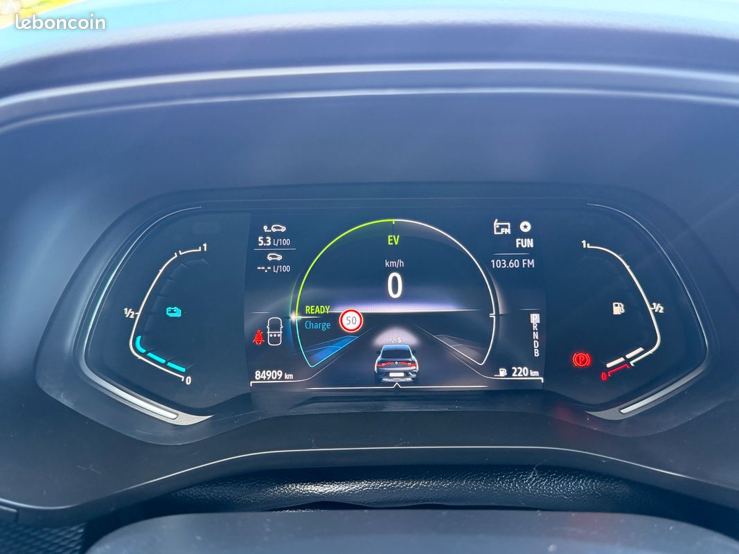 Renault Arkana 1.6 E-Tech 145CH BUSINESS (image 8)